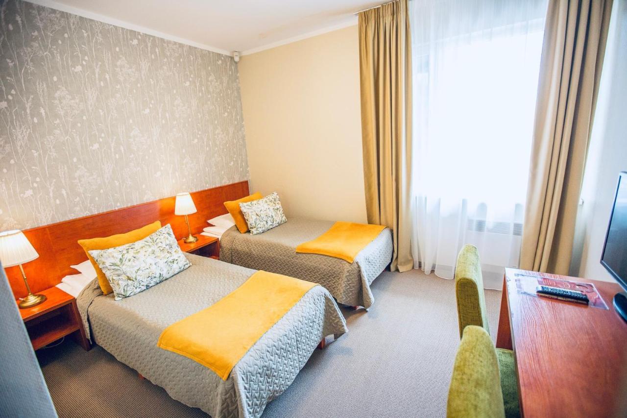 Zuvedra Hotel Ignalina Exterior photo